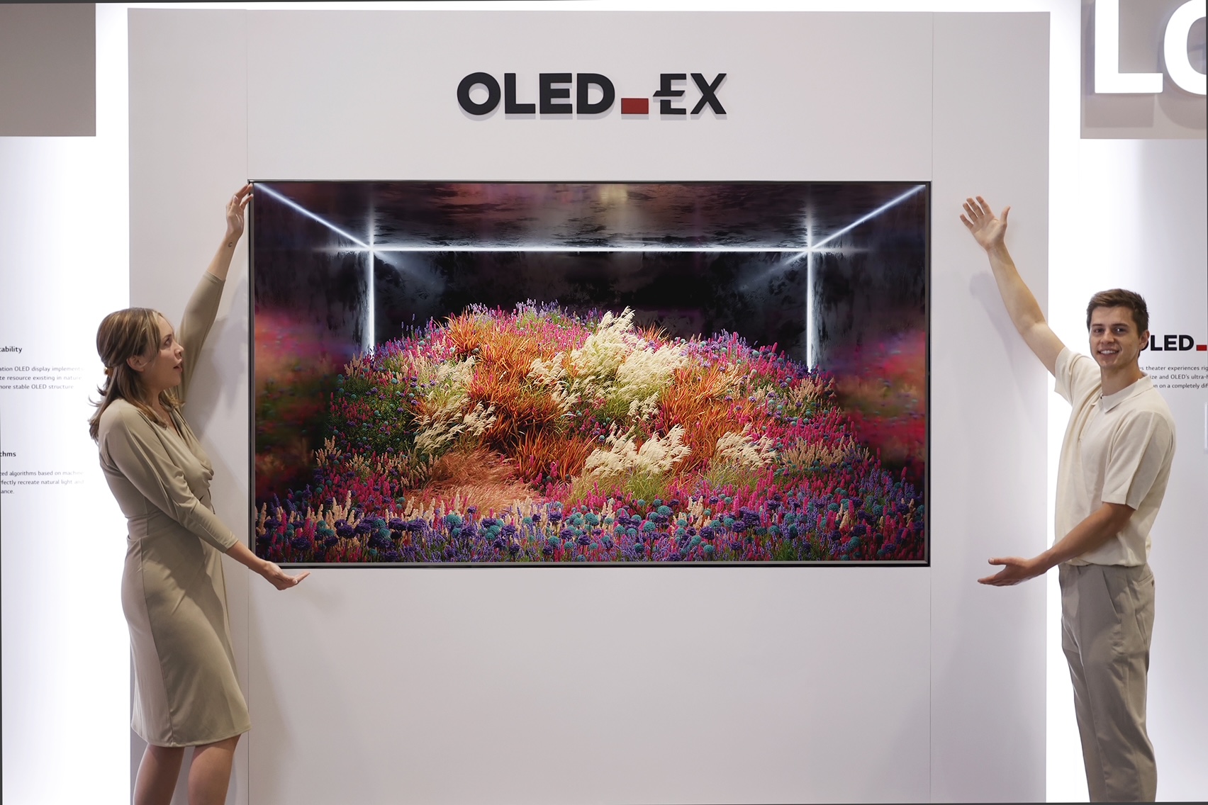 LG디스플레이 SID 2022서 OLED 기술 혁신의 현재와 미래 제시