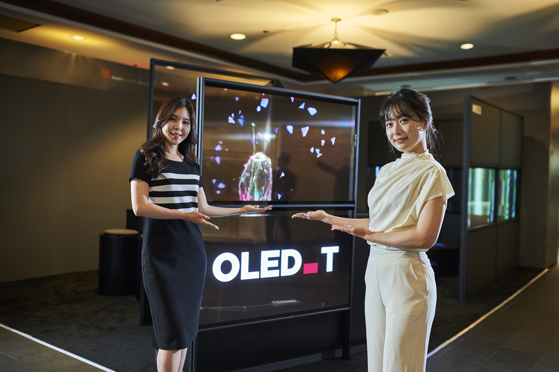 LG Display creates new markets with cutting-edge OLED solutions at OIF 2022